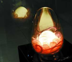 玻璃燈飾點亮時尚的居家空間