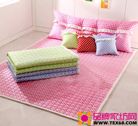 唯美地墊打造夢幻般浪漫新房