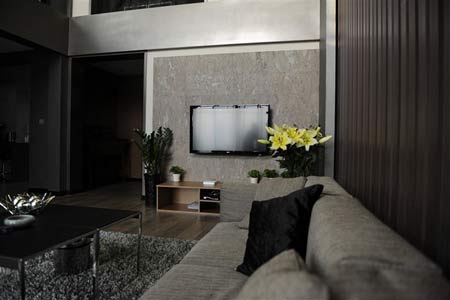 裝修達人的超酷黑白復式家