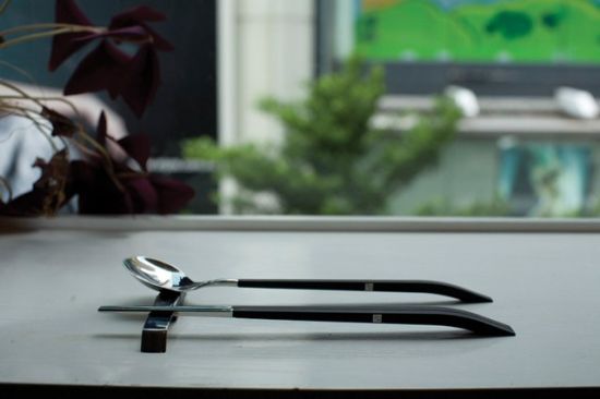 融入中式韻味的“書法系列”餐具