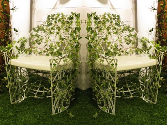 童話森林被植物纏繞的花園家具