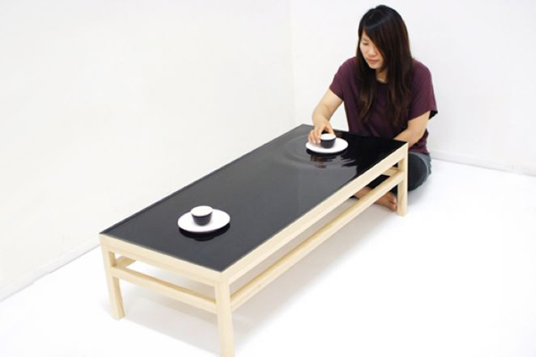 唯美的漣漪效應茶幾設計