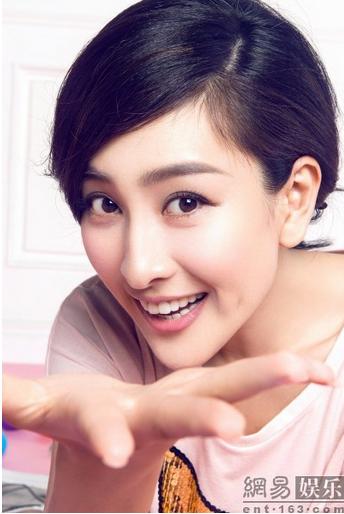 馬蘇大玩表情九宮格賣萌