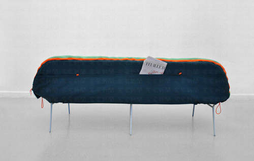 睡袋沙發蝸居的空間救星