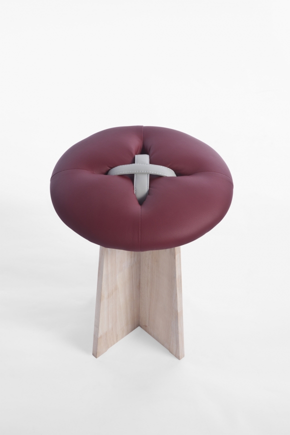 創意紐扣凳設計回味童年