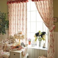 路易雪萊 飛羽花田紅B1掛鉤款窗簾